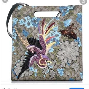 Gucci GG Supreme Blooms Print Embroidered XL Tote